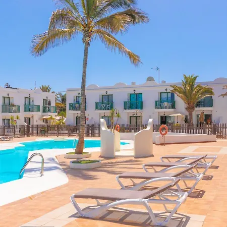 Butterfly Pool View & Wifi By Irent Fuerteventura Апартаменты Коральео