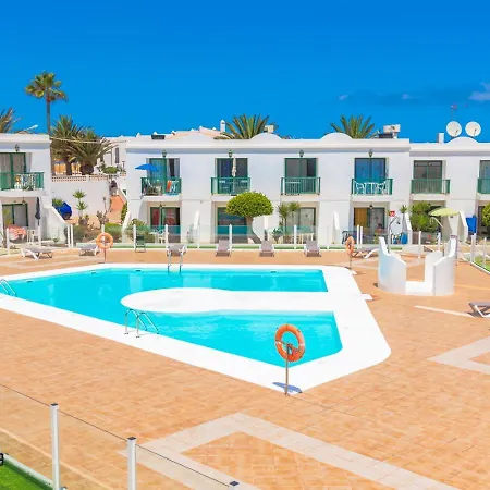 Апартаменты Butterfly Pool View & Wifi By Irent Fuerteventura Коральео